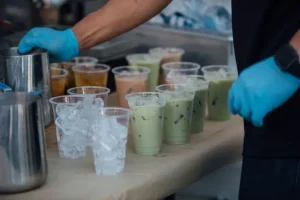 Which beverages can you prepare with cold brew coffee makers