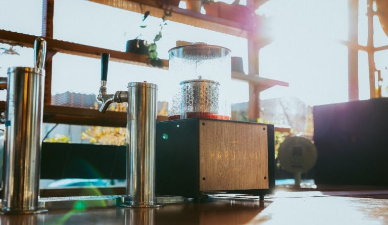 Commercial nitro cold brew machines unlock new revenue streams 7 Hardtank commercial nitro cold brew machine
