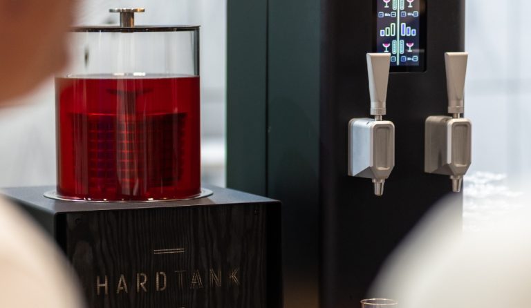 Top trends driving commercial cold brew growth in 2025 – and how to profit from them 6 A machine used to produce and dispense commercial cold brew.