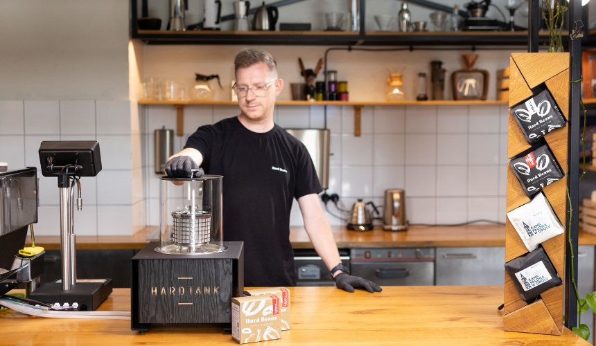 How to Prepare Cold Brew Safely: Minimising Microbial Activity 4 Roy2 Hardtank How to Prepare Cold Brew Safely: Minimising Microbial Activity