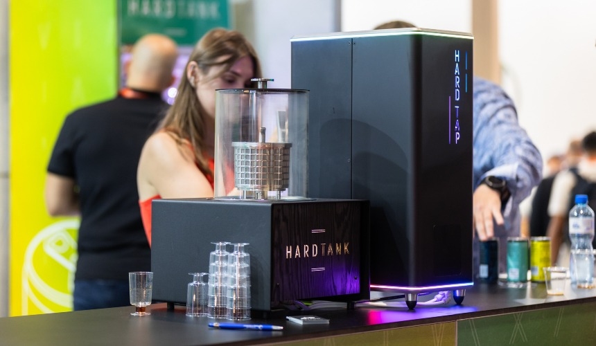 Why the best cold brew system combines equipment and private label RTDs 2 A fresh cold brew system and dispenser from Hardtank.