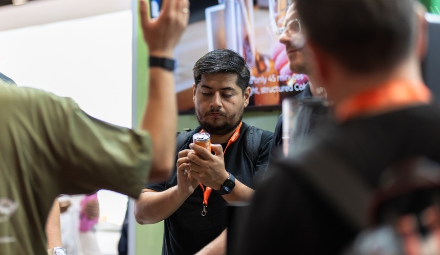 Why the best cold brew system combines equipment and private label RTDs 3 A person holding an RTD can.