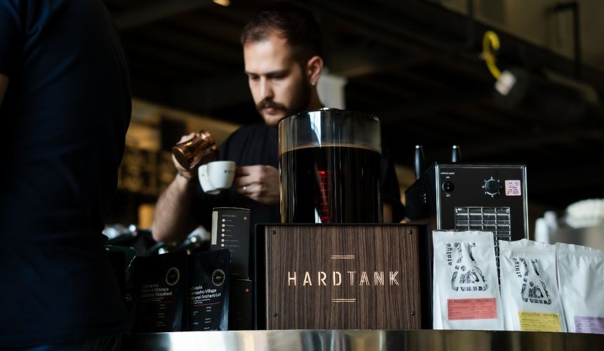 Fast cold brew coffee makers