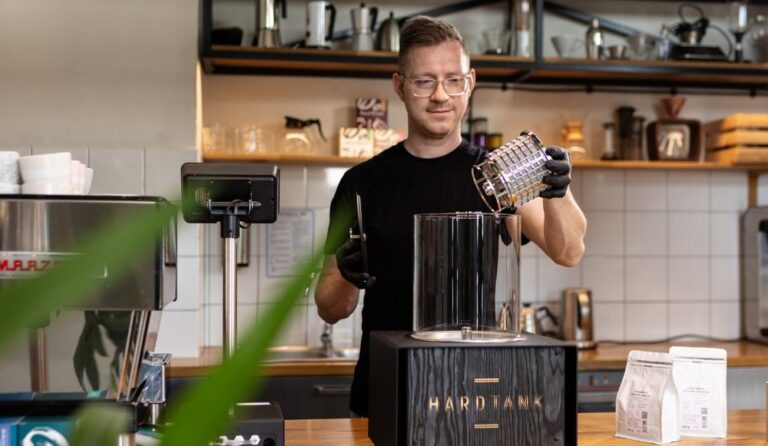 hardtank, producer of the best machine for cold brew coffee